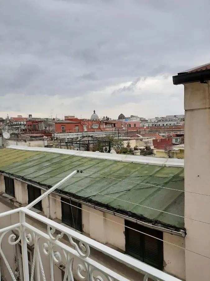Bed and Breakfast A due passi da Dante Napoli Italia