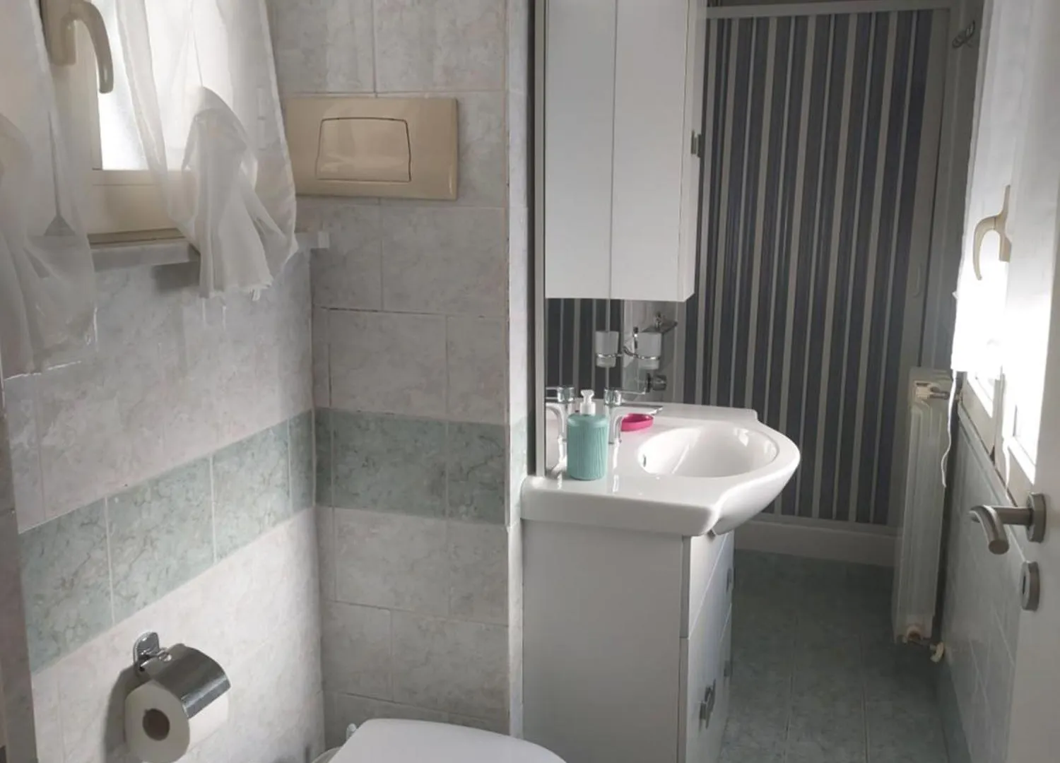A Due Passi Da Dante Bed & Breakfast Naples 0*,