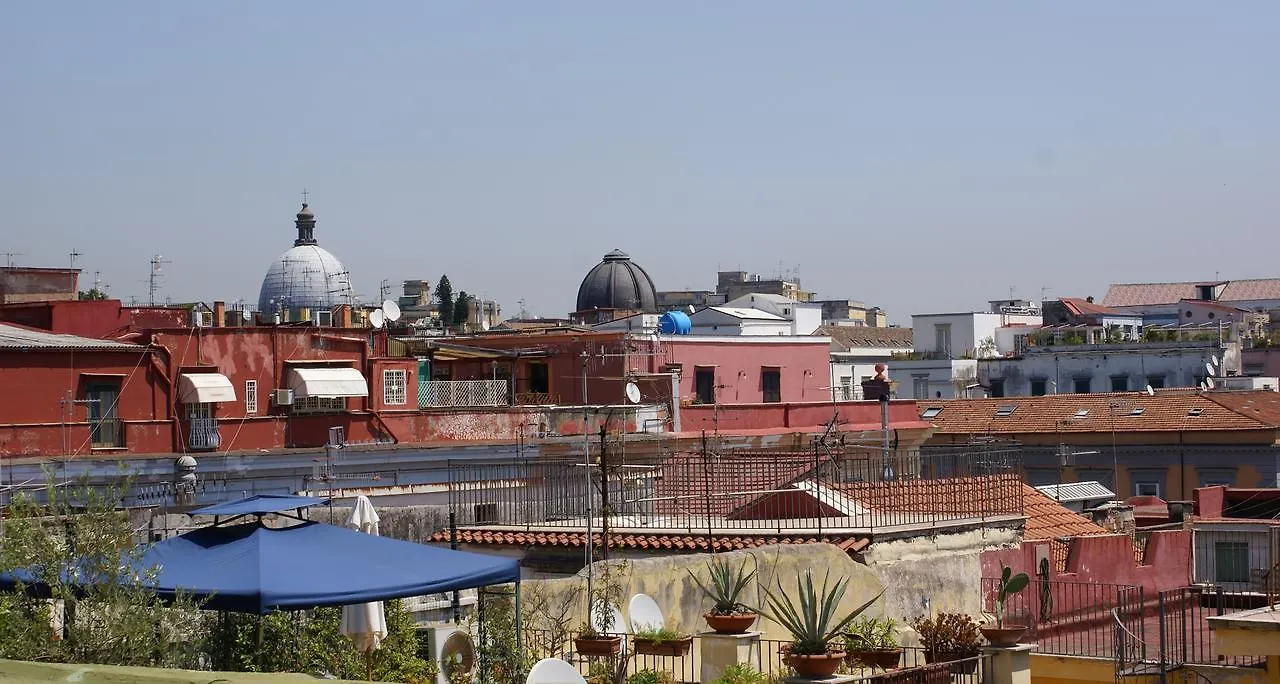 A Due Passi Da Dante Bed & Breakfast Naples 0*,  Italy
