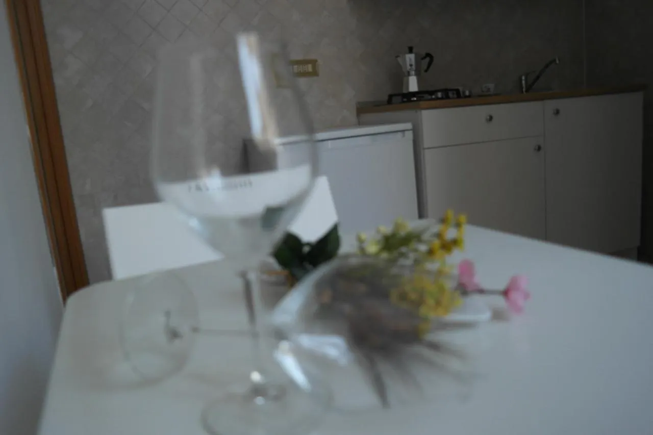 A Due Passi Da Dante Bed & Breakfast Naples